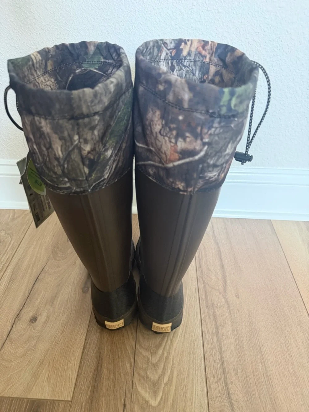 New Muck Boot Unisex Forager Tall Mossy Oak Country DNA  Dierks Bentley Hunting